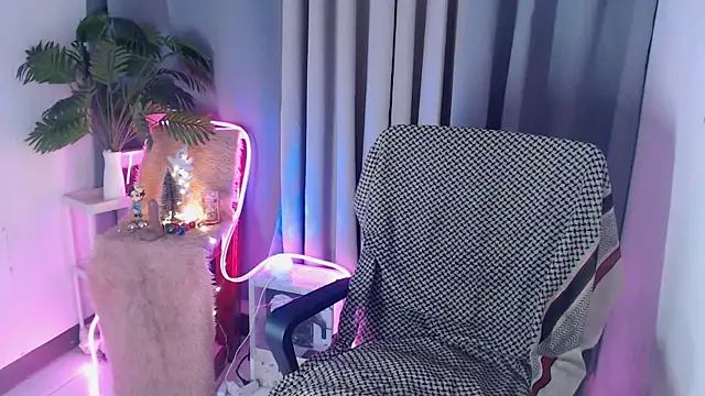 pinkcock froi2305 online show from November 12, 2025, 2:56 am