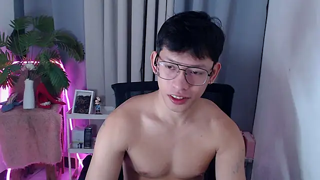 pinkcock froi2305 online show from February 6, 2026, 3:00 am