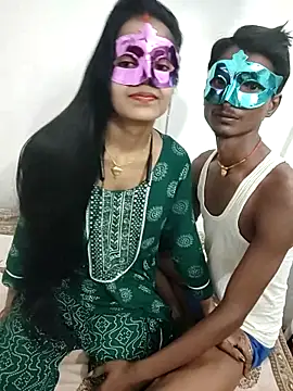 Snapshot of LOVE568 chatting on October 13, 2025, 3:45 pm LOVE568 online show from October 13, 2025, 3:45 pm