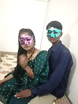 Snapshot of LOVE568 chatting on October 20, 2025, 3:23 pm LOVE568 online show from October 20, 2025, 3:23 pm