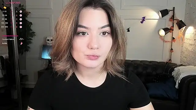 Dark Moni online show from October 22, 2025, 2:45 am