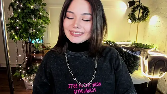 Dark Moni online show from December 17, 2025, 2:28 am