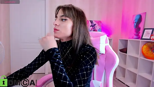 lasly moon online show from December 21, 2025, 12:40 am