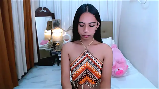 scarlet smith7 online show from March 15, 2026, 2:39 am