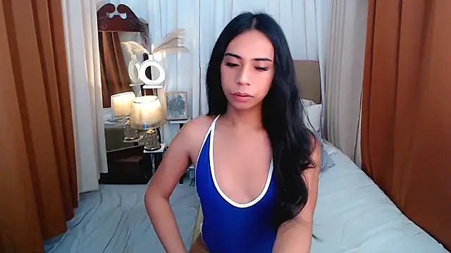 scarlet smith7 online show from April 21, 2026, 1:53 am