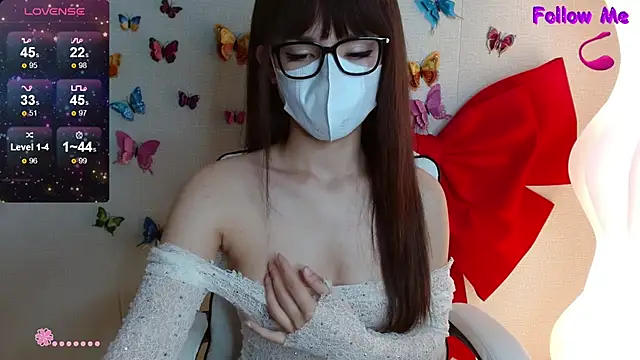 Boobyy-Bae online show from November 12, 2025, 1:17 am