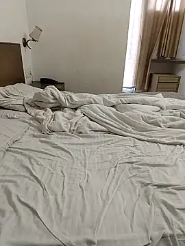 Snapshot of Aunty_Boy_143 chatting on October 7, 2025, 7:27 am Aunty Boy 143 online show from October 7, 2025, 7:27 am