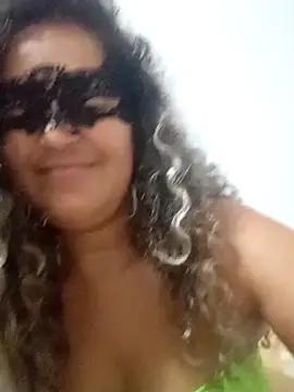 RaphinhaSanches online show from February 23, 2026, 10:40 pm