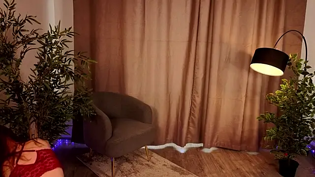 TiannaBorlace online show from April 11, 2026, 6:40 am