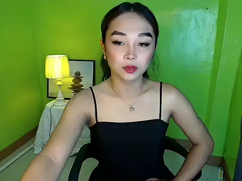 SultryCyraFoxmore online show from February 20, 2026, 1:55 pm