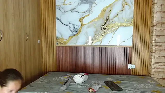 mollyandsam303av online show from March 24, 2026, 2:38 am