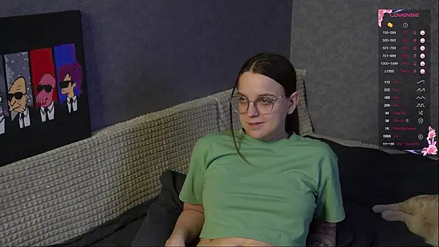 Violetwin online show from March 29, 2026, 8:31 pm