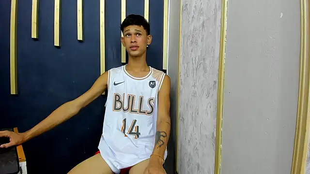 Snapshot of Just_D4v7 chatting on September 24, 2025, 7:06 pm Just D4v7 online show from September 24, 2025, 7:06 pm