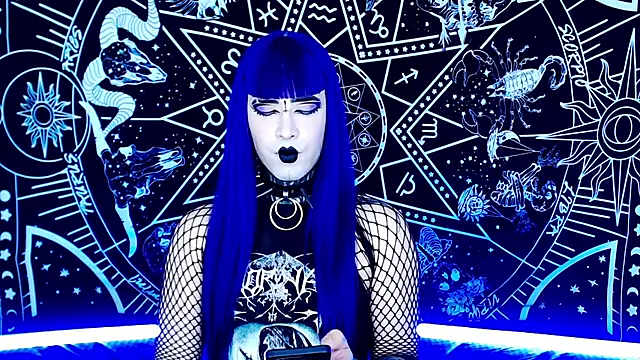 naomi satan online show from December 18, 2025, 11:55 pm