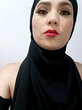 Snapshot of jamila_zair chatting on February 5, 2026, 12:54 pm jamila zair online show from February 5, 2026, 12:54 pm