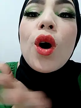 Snapshot of jamila_zair chatting on March 17, 2026, 1:14 pm jamila zair online show from March 17, 2026, 1:14 pm