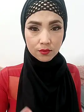 Snapshot of jamila_zair chatting on April 18, 2026, 2:10 pm jamila zair online show from April 18, 2026, 2:10 pm