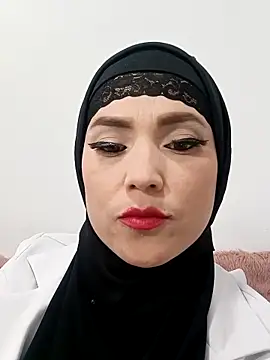 Snapshot of jamila_zair chatting on April 23, 2026, 3:47 pm jamila zair online show from April 23, 2026, 3:47 pm
