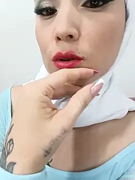 Snapshot of jamila_zair chatting on April 27, 2026, 2:15 pm jamila zair online show from April 27, 2026, 2:15 pm