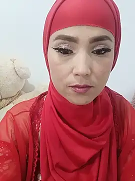 Snapshot of jamila_zair chatting on May 13, 2026, 2:25 pm jamila zair online show from May 13, 2026, 2:25 pm