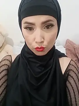 Snapshot of jamila_zair chatting on May 27, 2026, 2:14 pm jamila zair online show from May 27, 2026, 2:14 pm