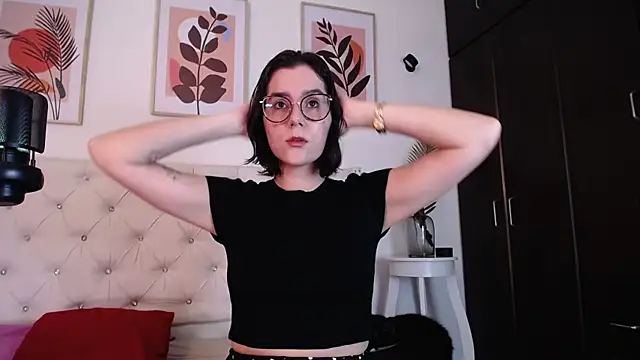 barbyehot online show from January 12, 2026, 7:52 pm