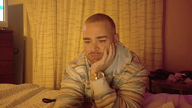 Dallasbest214 online show from November 27, 2025, 2:35 am