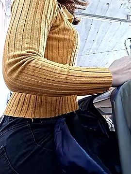 irina hana online show from January 9, 2026, 1:08 am