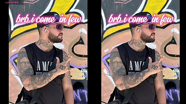 nicolastorres99 online show from November 7, 2025, 5:35 pm