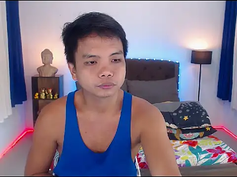 Snapshot of XExtraServiceManX chatting on November 2, 2025, 1:19 am XExtraServiceManX online show from November 2, 2025, 1:19 am