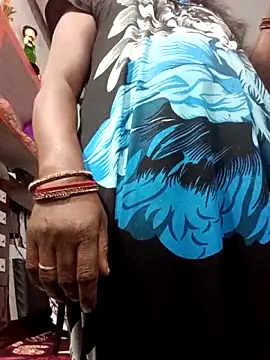 Snapshot of ZIVAA chatting on January 19, 2026, 5:55 am ZIVAA online show from January 19, 2026, 5:55 am