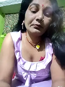 Snapshot of ZIVAA chatting on February 7, 2026, 7:28 pm ZIVAA online show from February 7, 2026, 7:28 pm