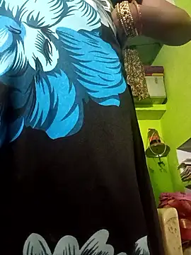 Snapshot of ZIVAA chatting on February 22, 2026, 6:06 pm ZIVAA online show from February 22, 2026, 6:06 pm