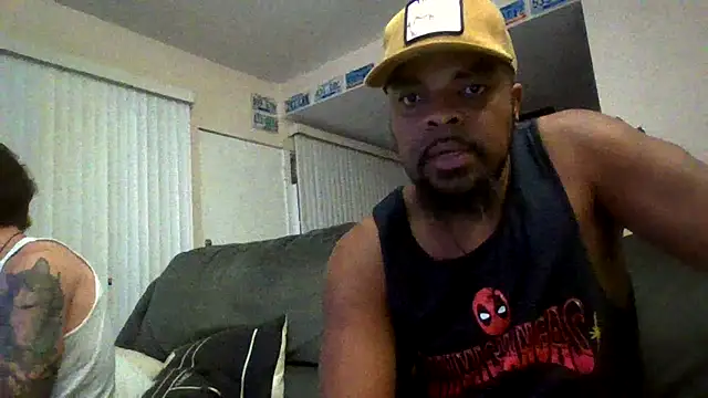 Snapshot of Str8ishVegasGuy chatting on October 11, 2025, 1:09 pm Str8ishVegasGuy online show from October 11, 2025, 1:09 pm