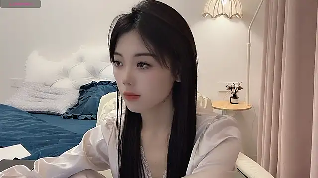 bao-bao- online show from November 6, 2025, 3:35 pm