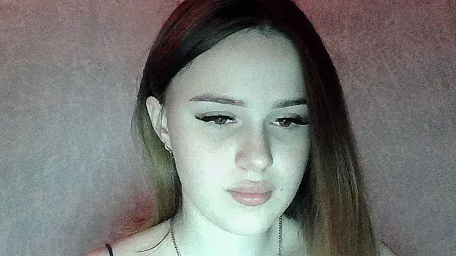 SweetLoraa online show from November 28, 2025, 3:36 pm