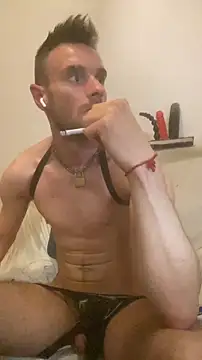 sexbooy27 online show from April 12, 2026, 7:19 pm