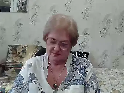 Renata62011 online show from October 6, 2025, 12:24 pm