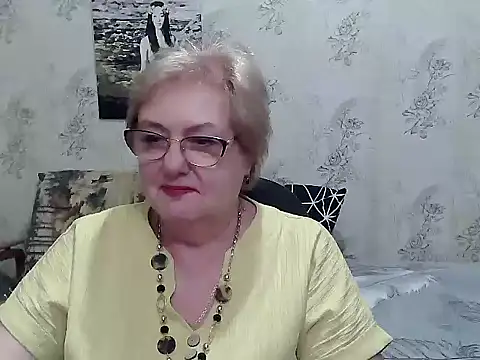 Renata62011 online show from May 22, 2026, 4:56 pm