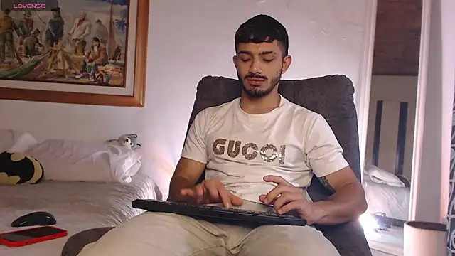 Snapshot of ArturoCardona_ chatting on February 26, 2026, 3:00 pm ArturoCardona online show from February 26, 2026, 3:00 pm