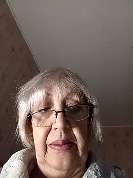 Snapshot of Anatolia5961 chatting on May 3, 2026, 1:44 am Anatolia5961 online show from May 3, 2026, 1:44 am