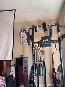 KeYBuMp323 online show from December 16, 2025, 3:17 pm