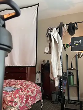 KeYBuMp323 online show from February 25, 2026, 3:43 pm