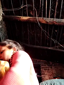 Snapshot of Sanjna_cuty chatting on November 15, 2025, 3:37 am Sanjna cuty online show from November 15, 2025, 3:37 am