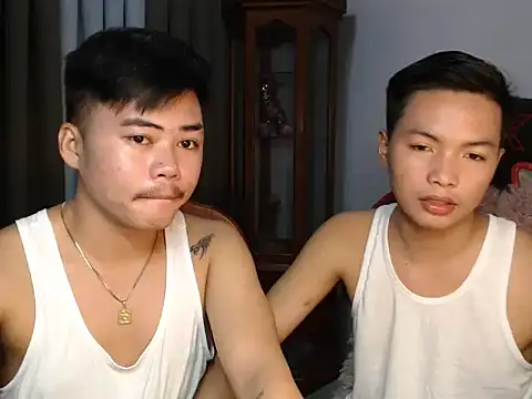 hot emman online show from September 16, 2025, 1:28 am