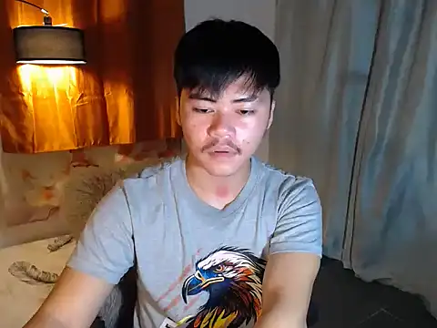 hot emman online show from April 10, 2026, 2:50 am