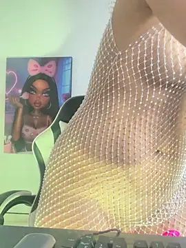 LuluMonroe Eup online show from November 27, 2025, 3:19 am