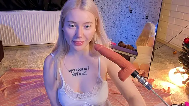 Lillie Berry online show from February 8, 2026, 5:00 am