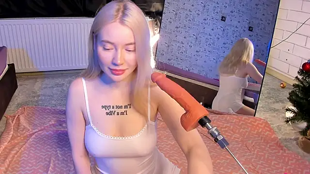 Lillie Berry online show from February 11, 2026, 4:50 am