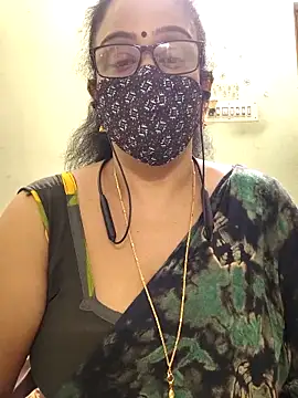 sweet-lotus online show from February 3, 2026, 3:26 am